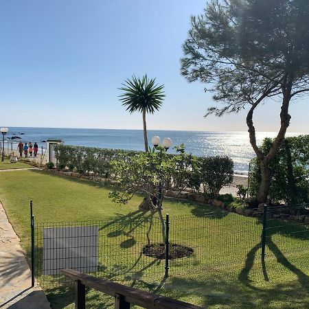 Apartament Aguamarina On The Beach Front Appartamento Mijas Costa Esterno foto