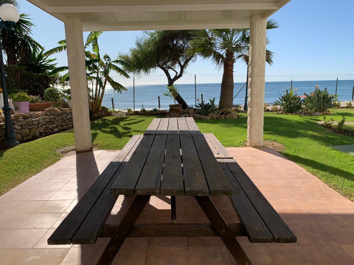 Apartament Aguamarina On The Beach Front Appartamento Mijas Costa Esterno foto