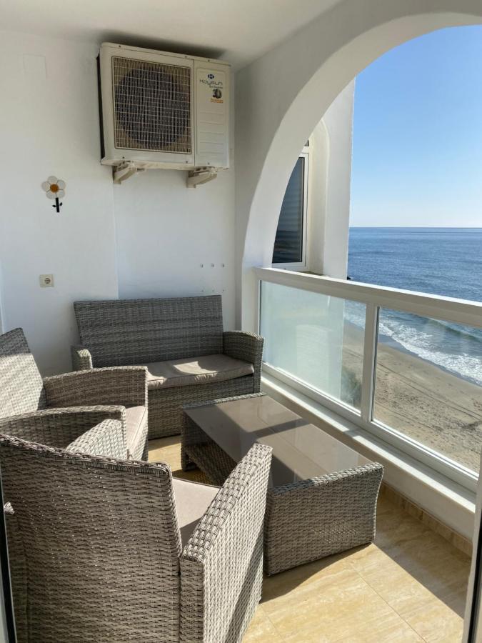 Apartament Aguamarina On The Beach Front Appartamento Mijas Costa Esterno foto